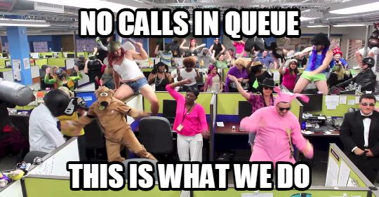 sharing-memes-callcenter